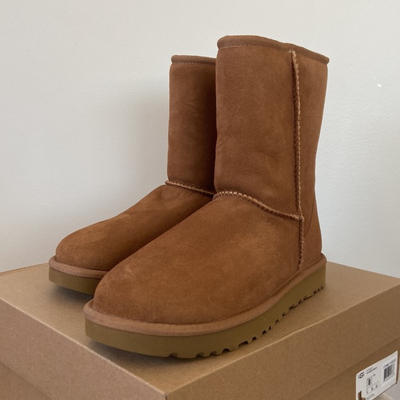 NWT Ugg Australia Classic Short II Chesnut Boot - Size 8 - Picture 5 of 10